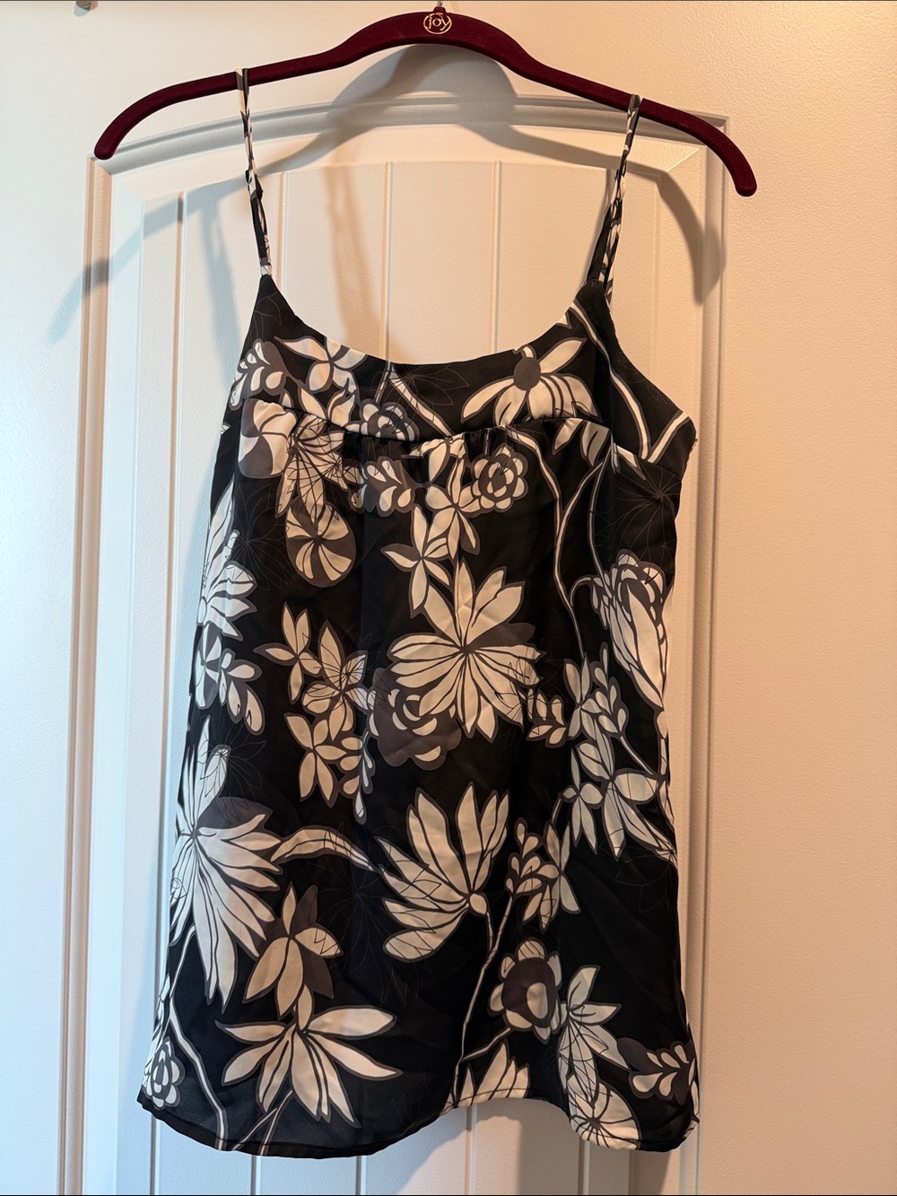 Old Navy Black & White Floral Spaghetti-Strap Cami